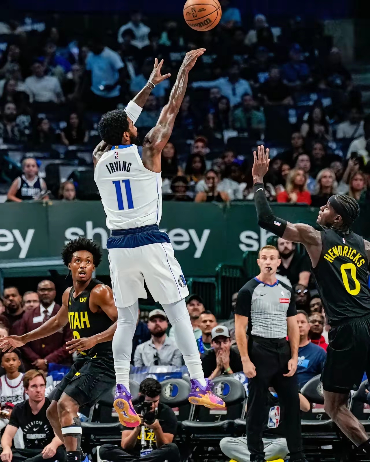 国王狂砍欧文分,逆转取胜迎来新赛季高光!